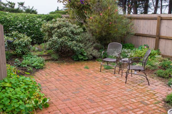 Brick Patio Repair in Williamsburg
