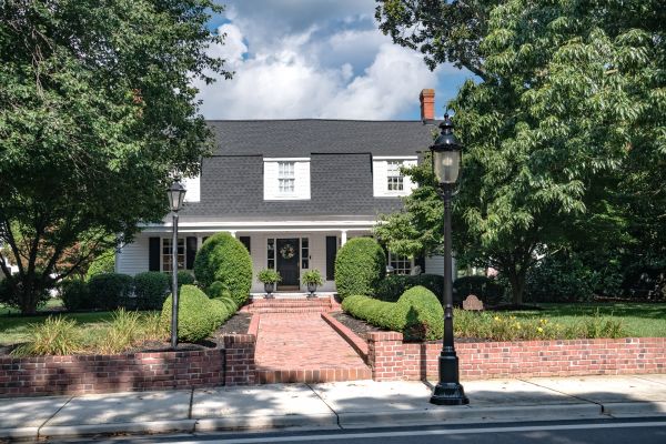 Brick Landscaping Service in Williamsburg