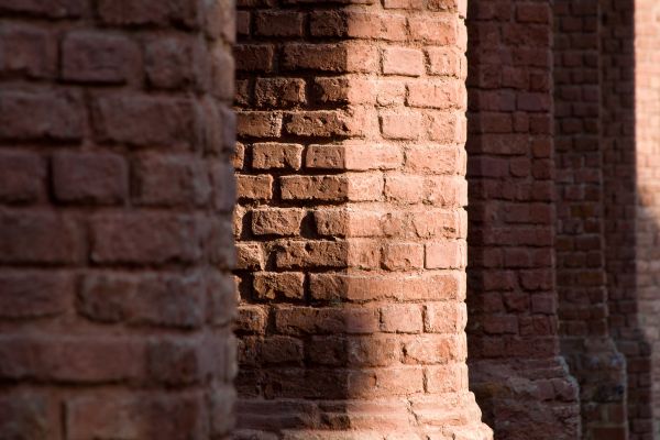 Brick Pillars Installation in Williamsburg